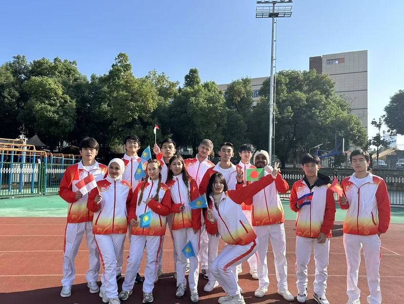 【留学生在武职】跨越山海，在武...